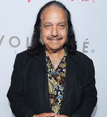 Ron Jeremy, 72 года, США Ron Jeremy, 72 года,